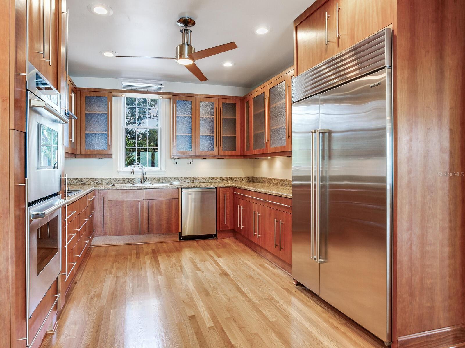 5010 BAYSHORE BLVD #7 — photo 12