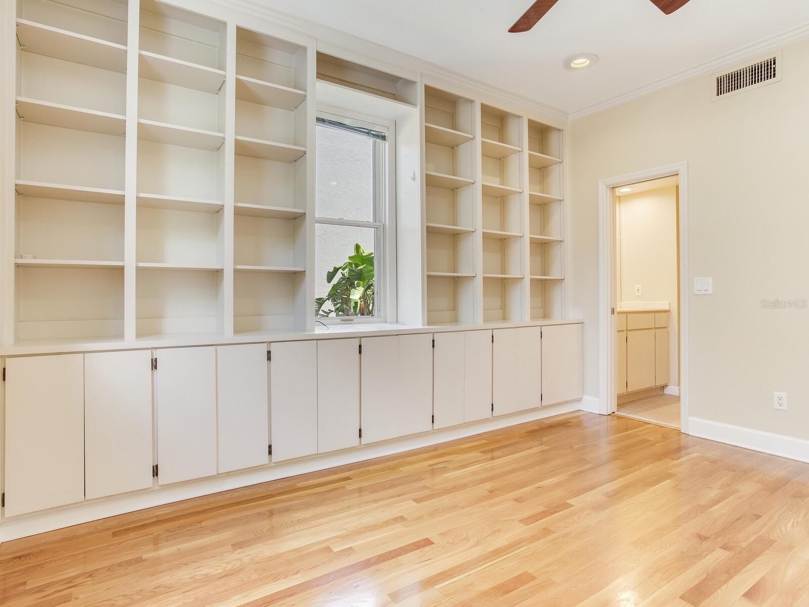 5010 BAYSHORE BLVD #7 — photo 28