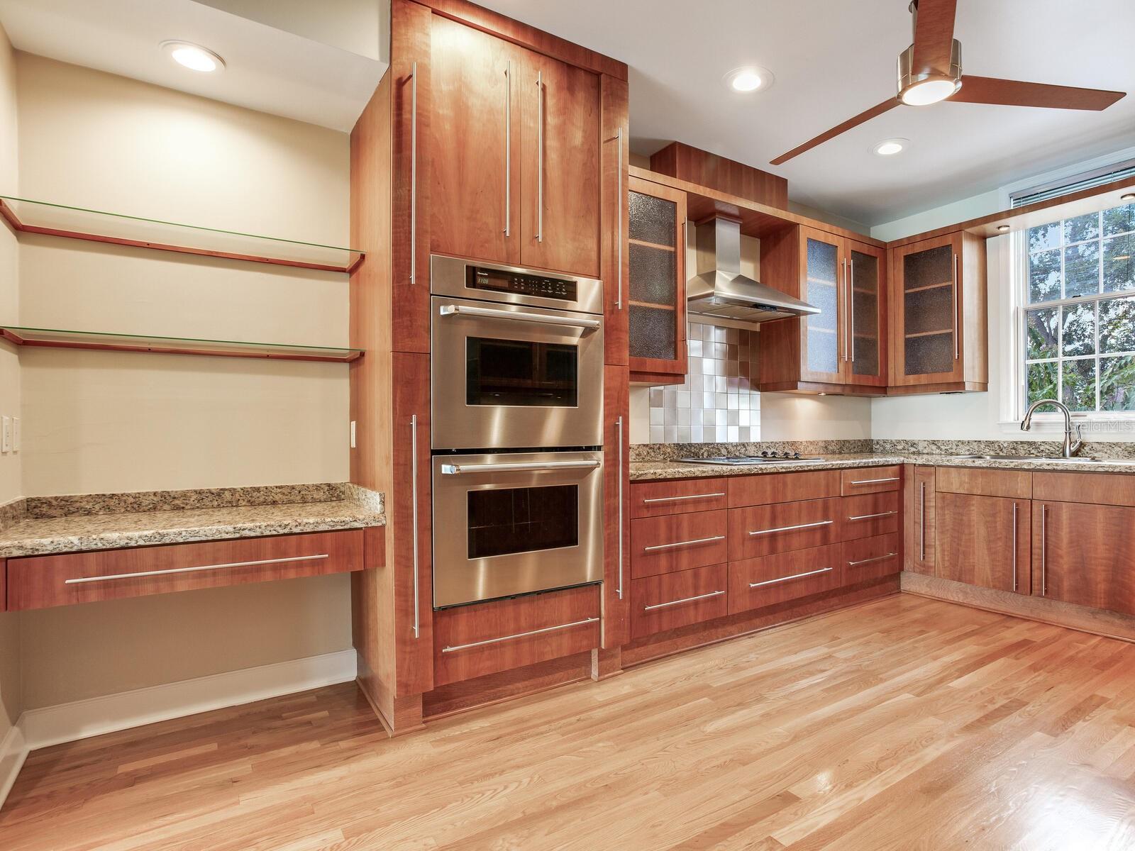 5010 BAYSHORE BLVD #7 — photo 13