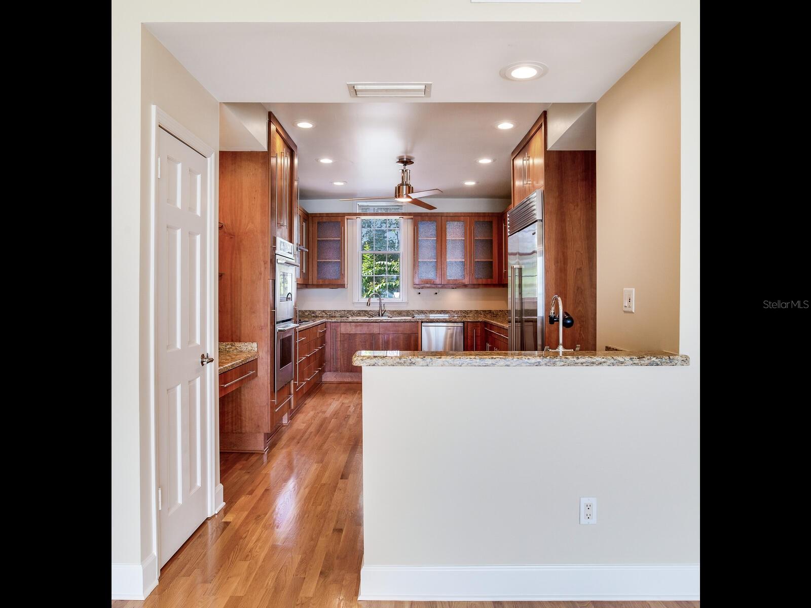 5010 BAYSHORE BLVD #7 — photo 10