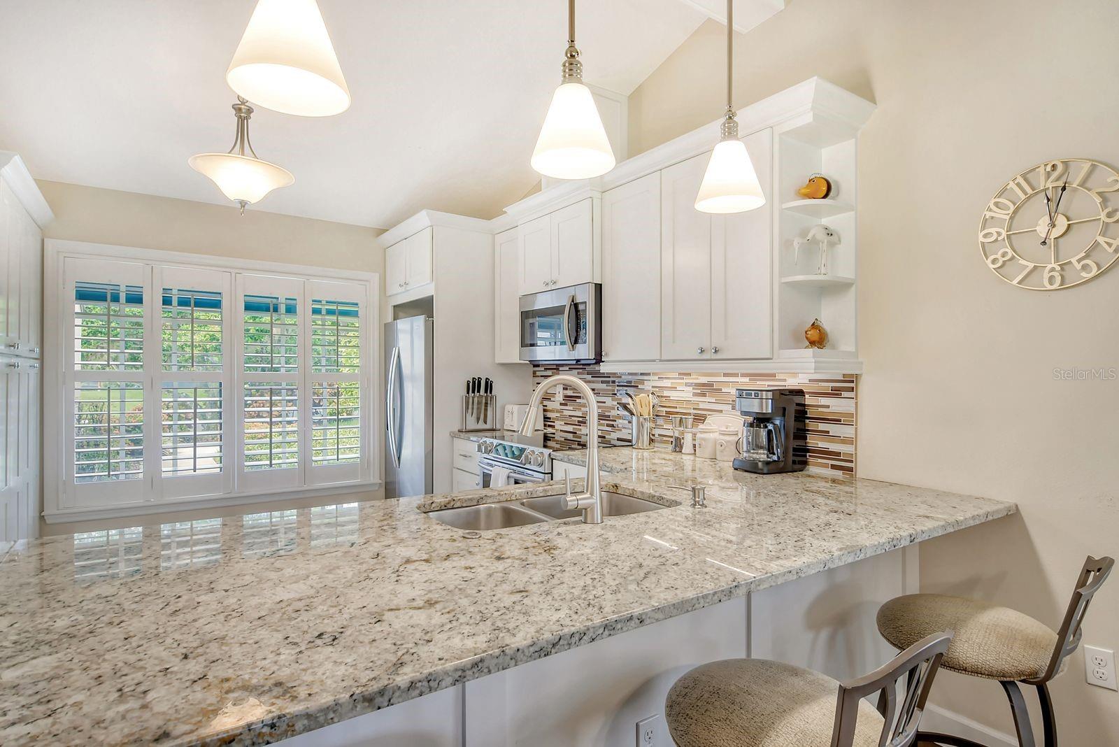 6041 CLUBSIDE DR #6041 — photo 22