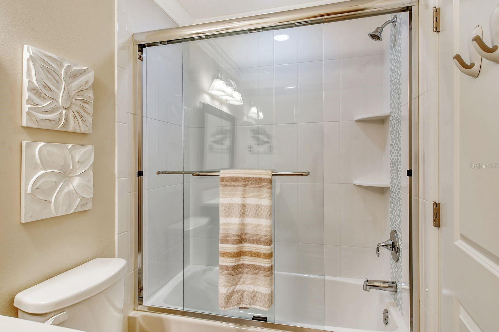 6041 CLUBSIDE DR #6041 — photo 37