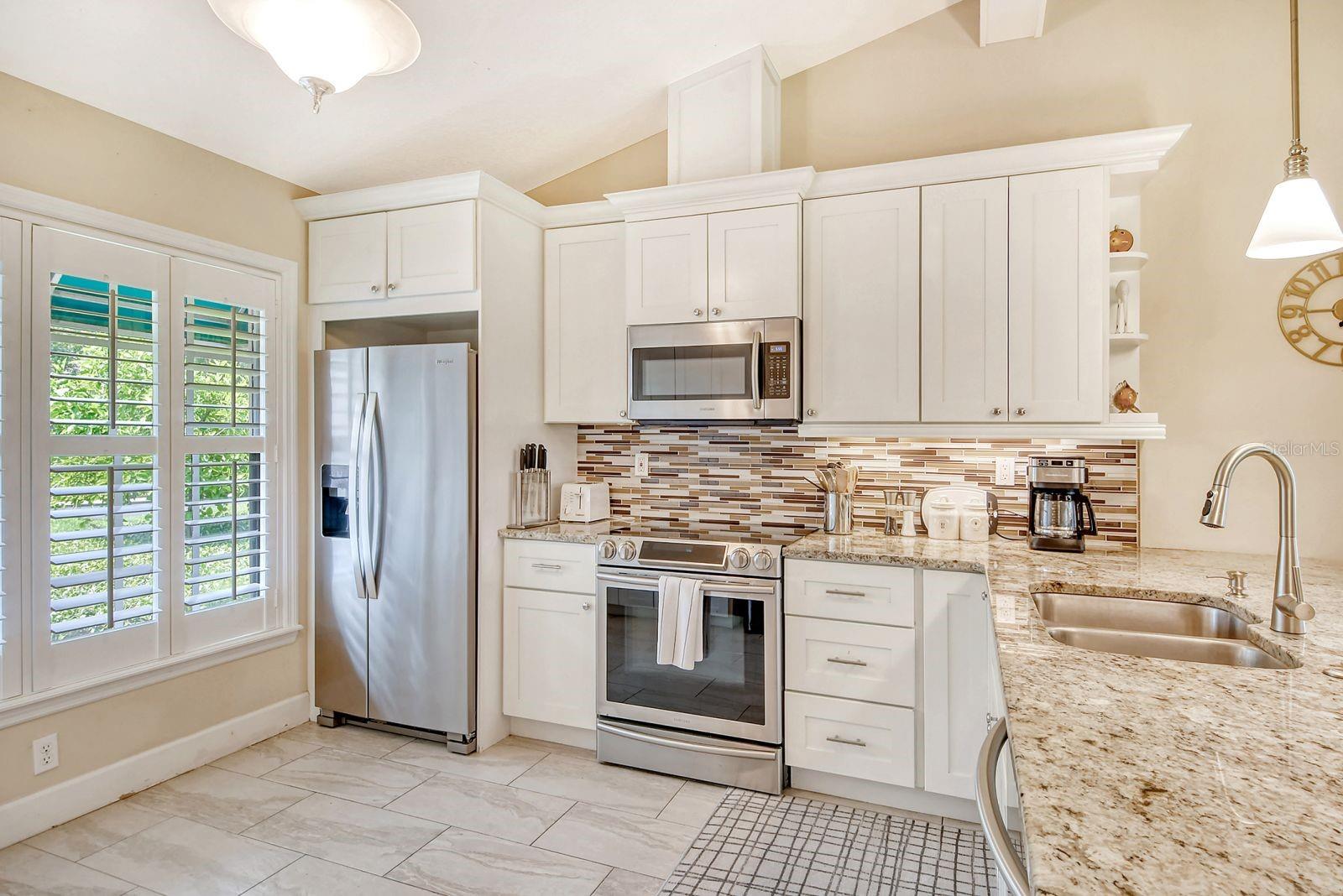 6041 CLUBSIDE DR #6041 — photo 24