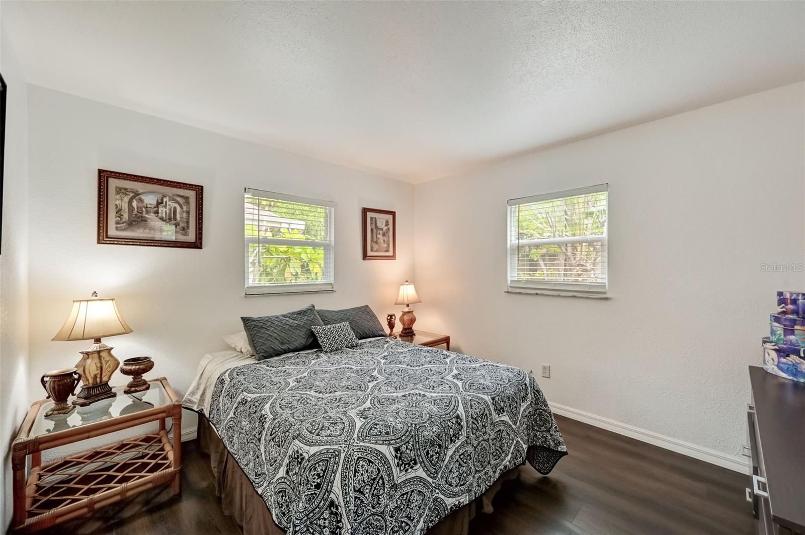 618 S OSPREY AVE — photo 16