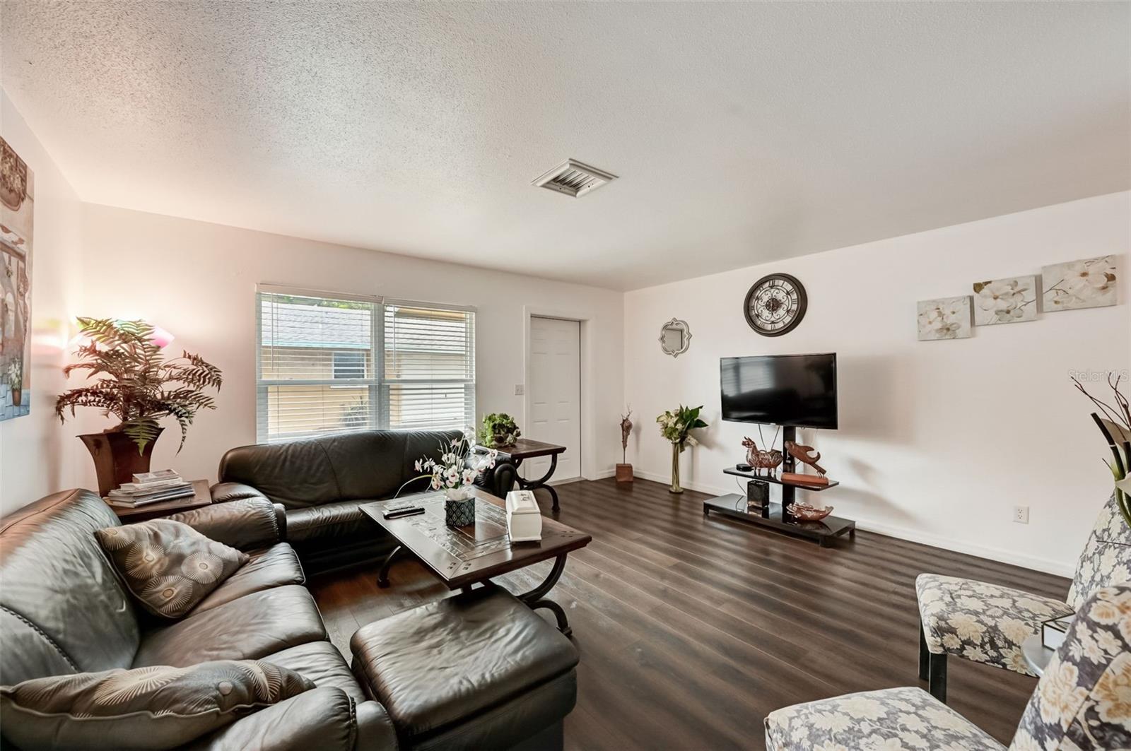 618 S OSPREY AVE — photo 5