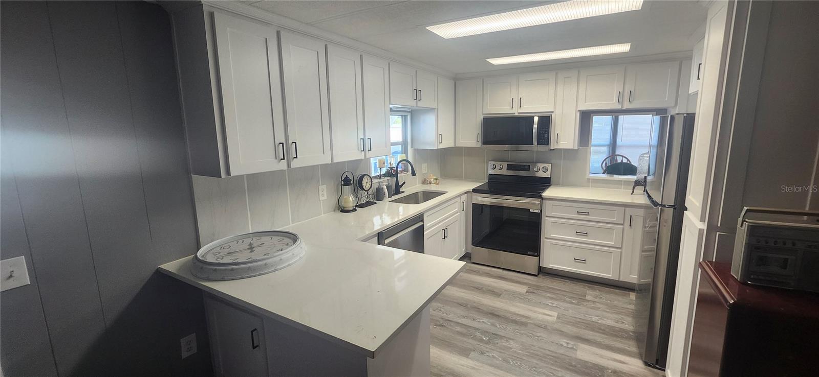 3702 TIKI DR — photo 25