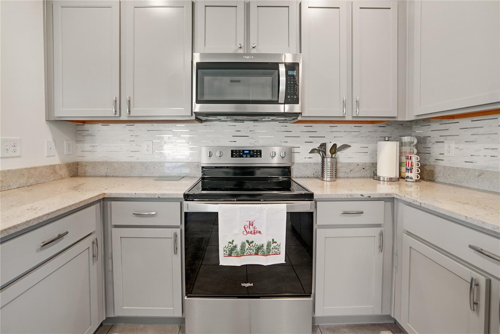 10665 PENNY GALE LOOP — photo 12