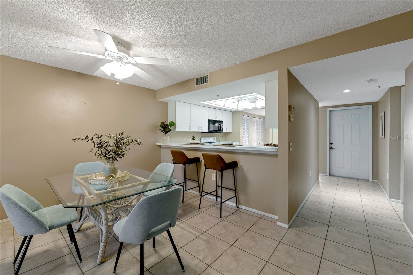 6908 DREWRYS BLF #704 — photo 7