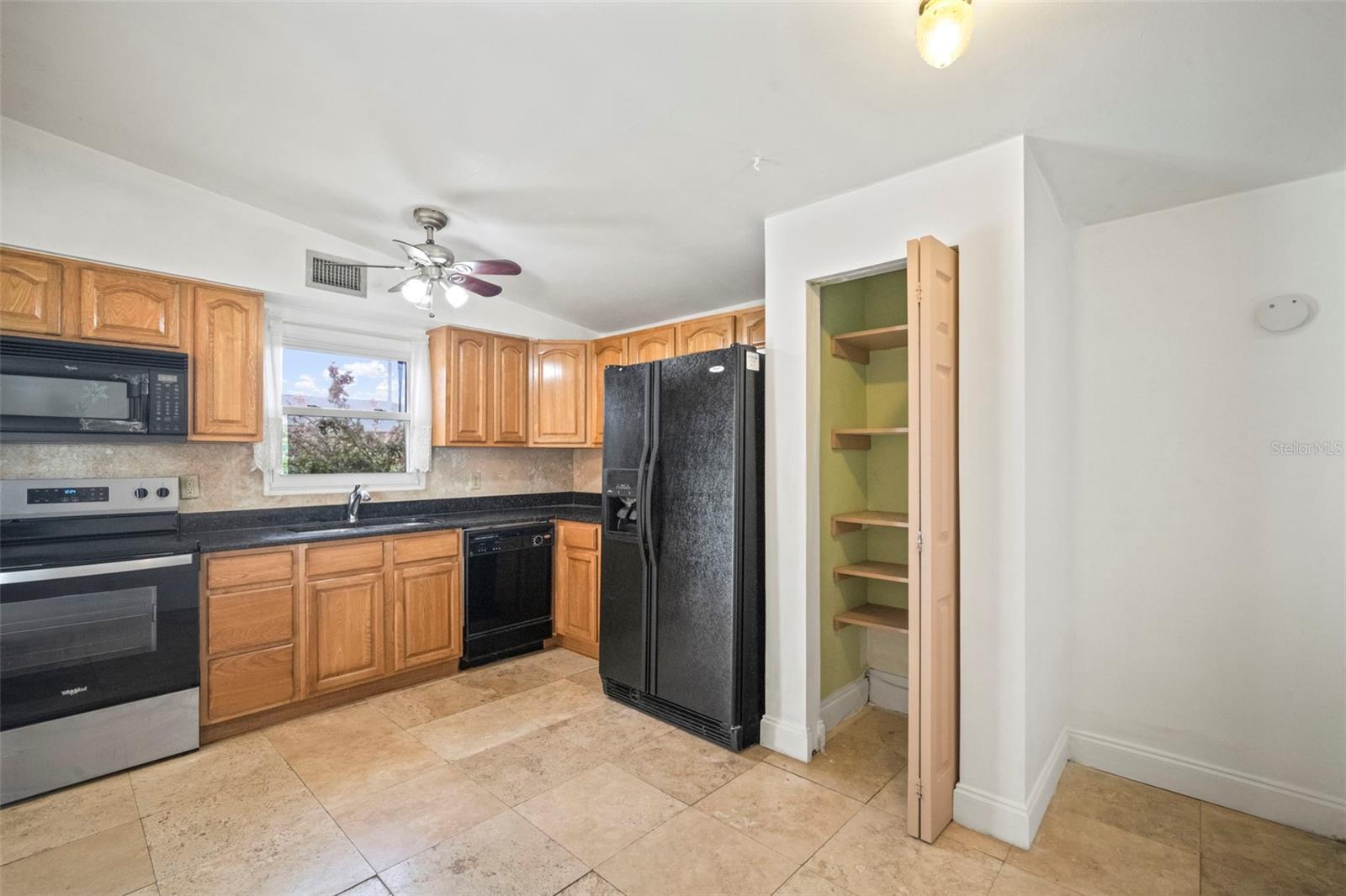 4712 BESSIE RD — photo 17