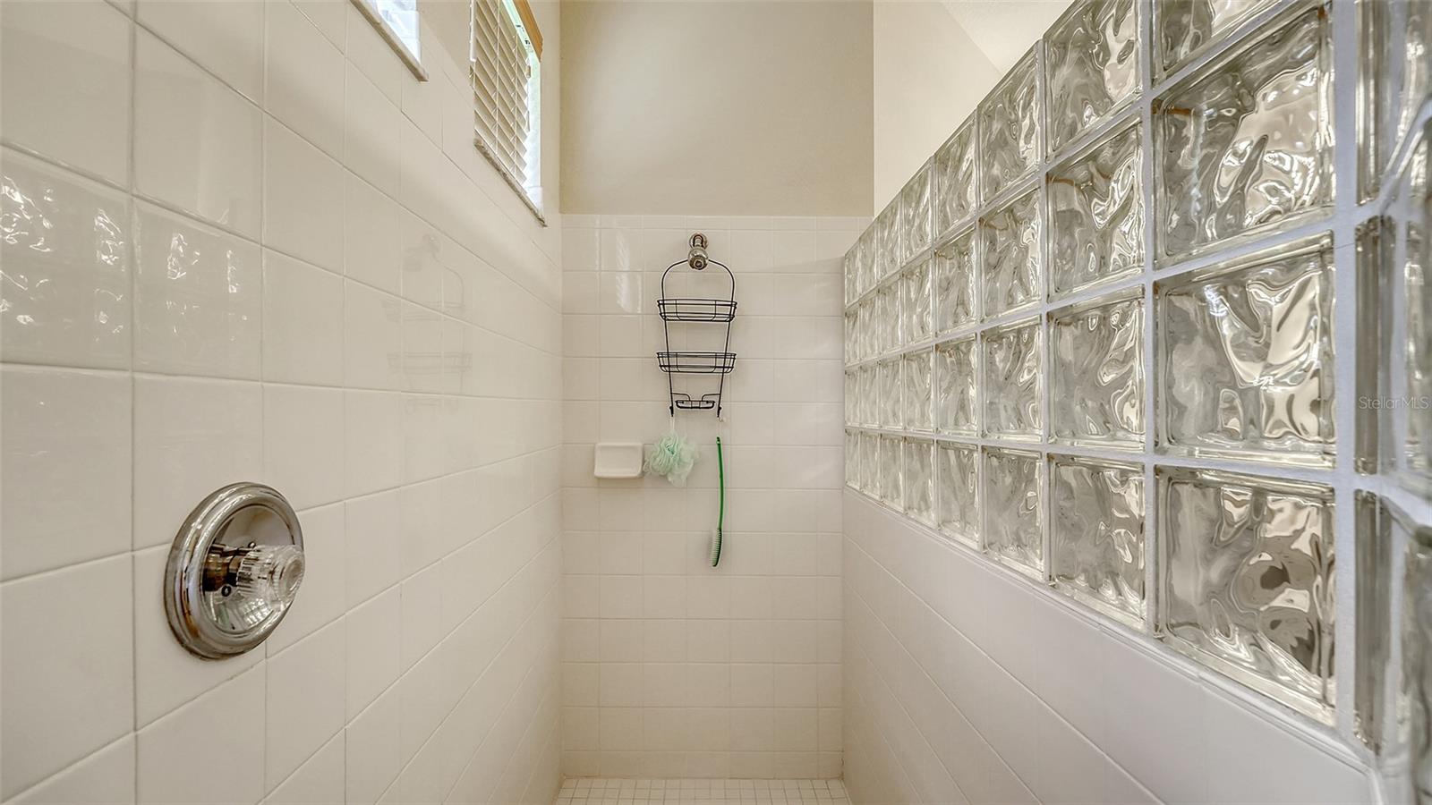 6909 LENNOX PL — photo 22