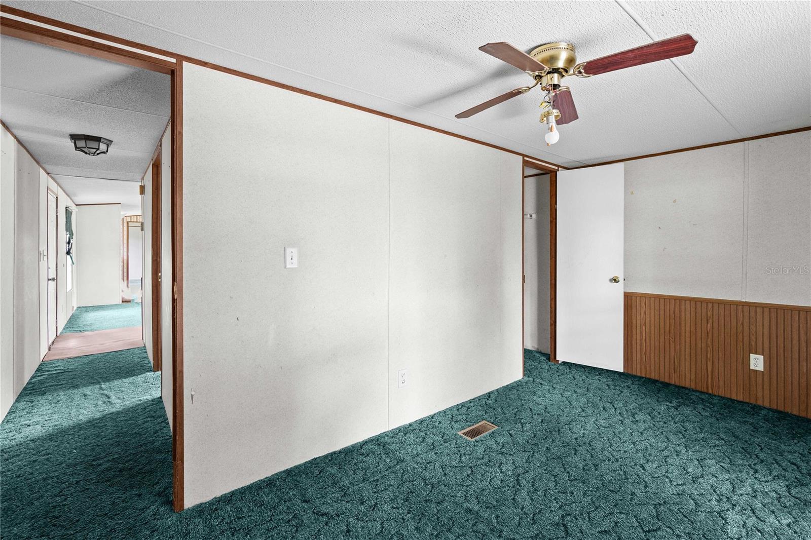 39140 ORIENT AVE — photo 14