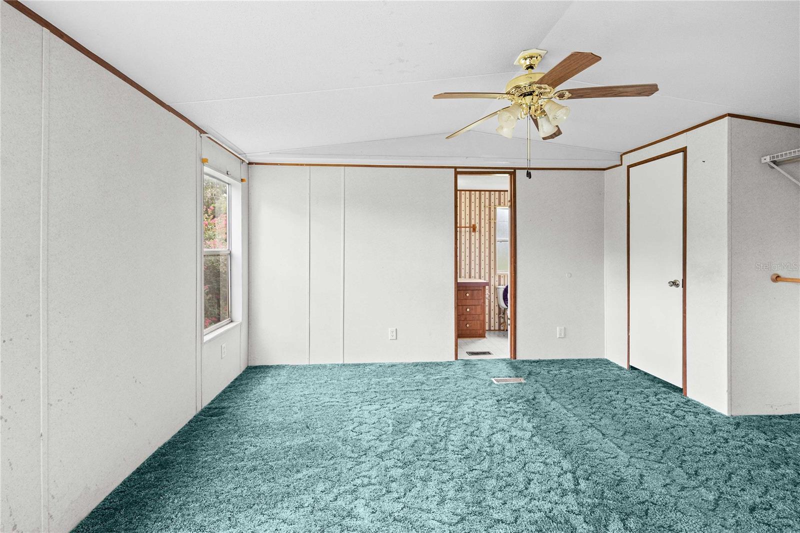 39140 ORIENT AVE — photo 25