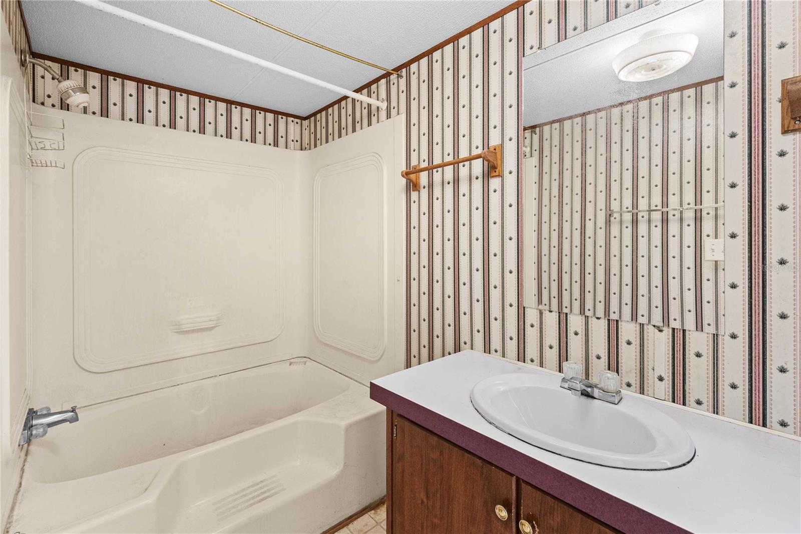39140 ORIENT AVE — photo 29