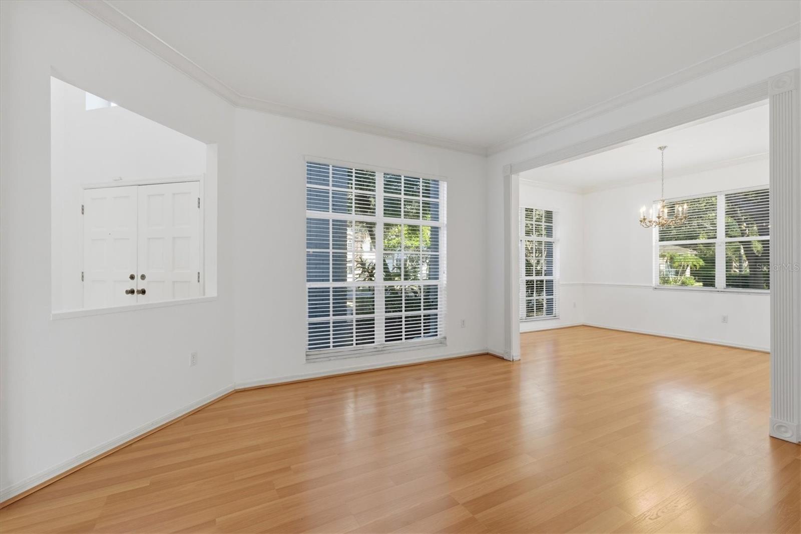 2328 WARWICK DR — photo 13