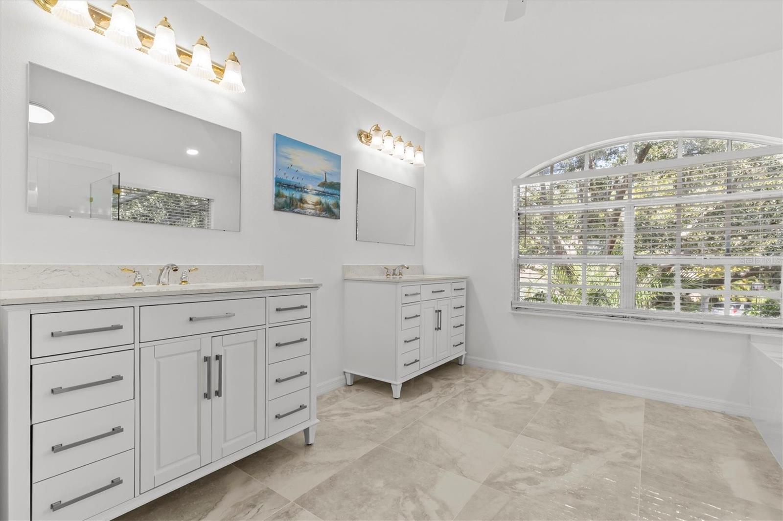 2328 WARWICK DR — photo 47
