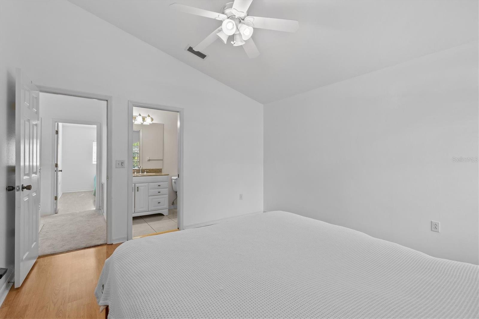 2328 WARWICK DR — photo 55