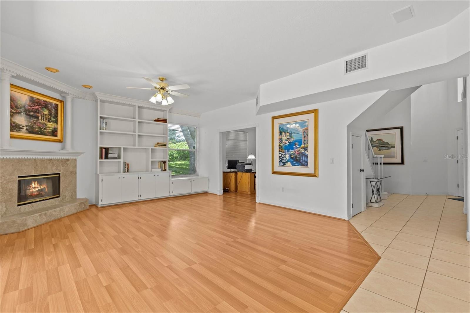 2328 WARWICK DR — photo 25