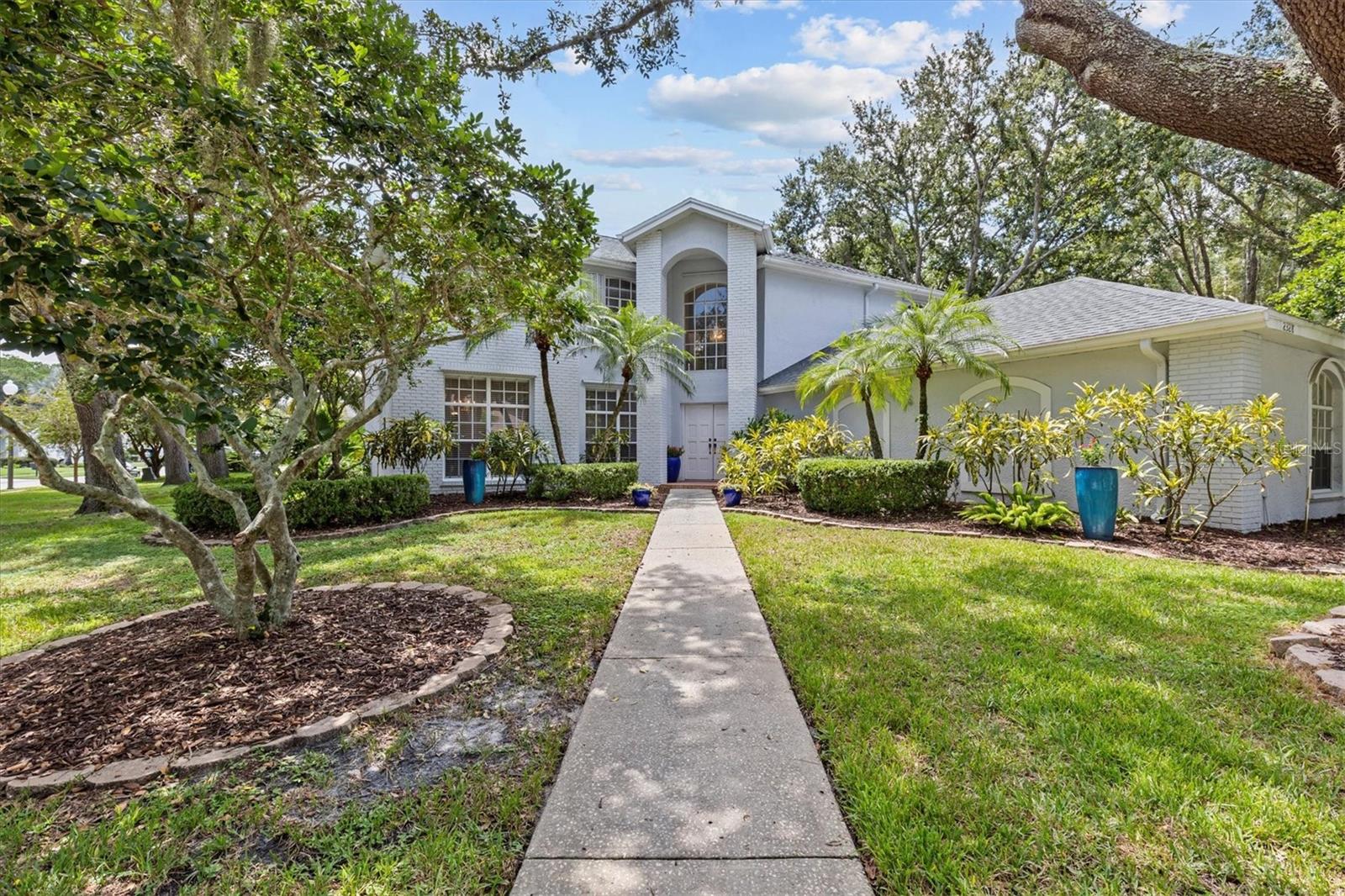 2328 WARWICK DR — photo 3