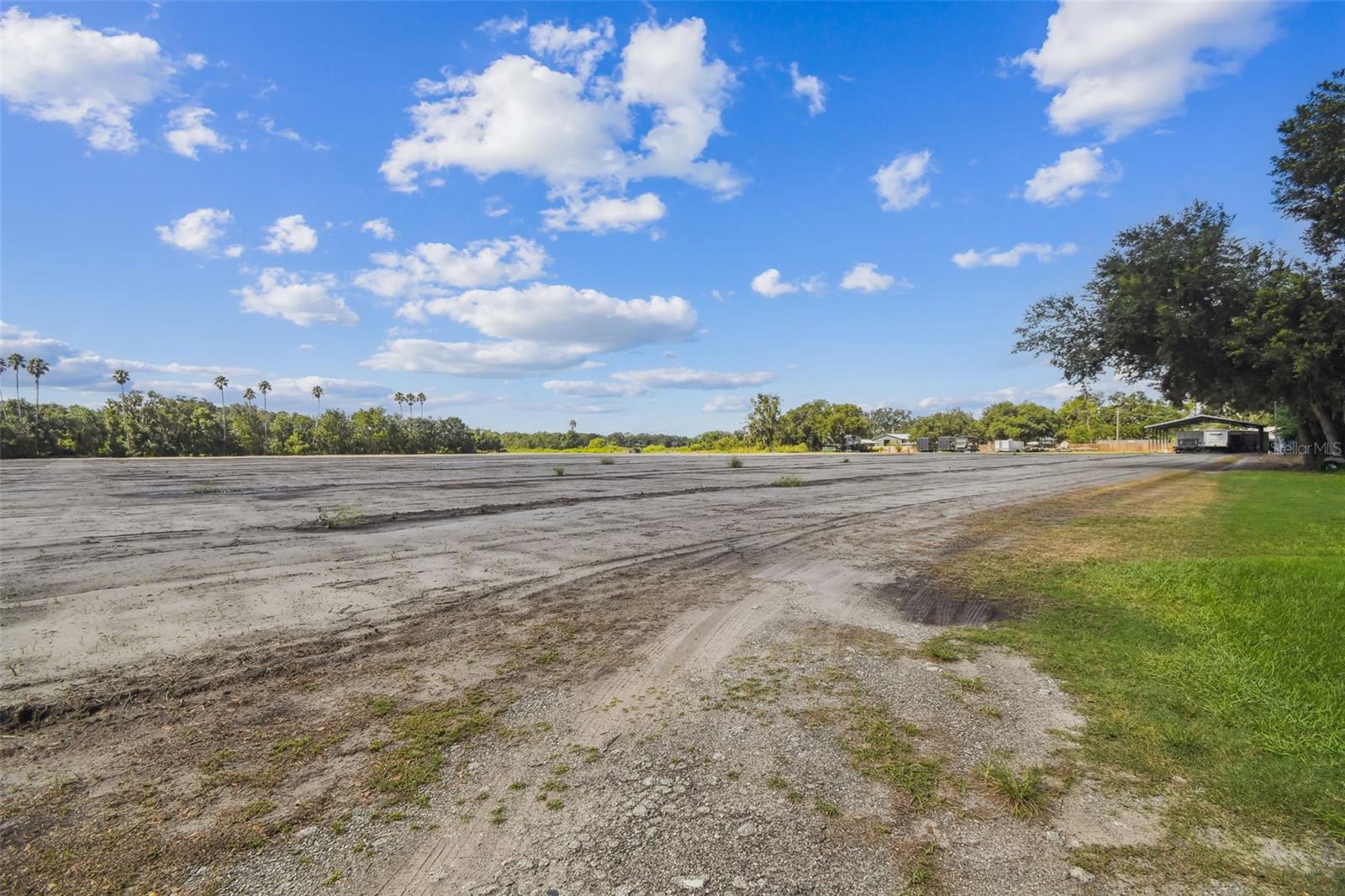 1715 W SAM ALLEN RD — photo 46