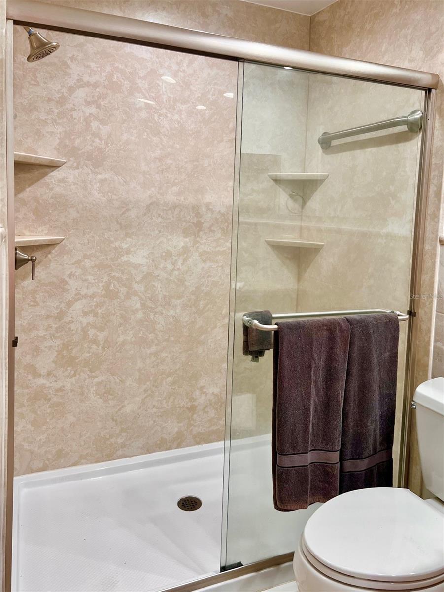 984 SUNRIDGE DR #J3 — photo 18