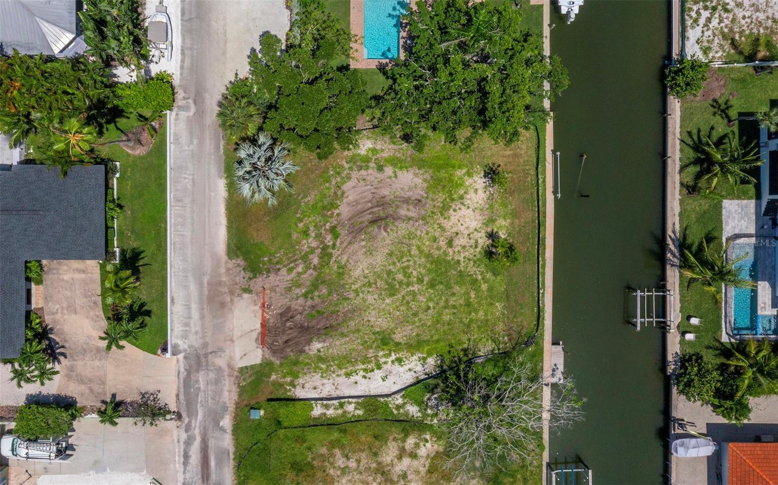 570 DE NARVAEZ DR — photo 7