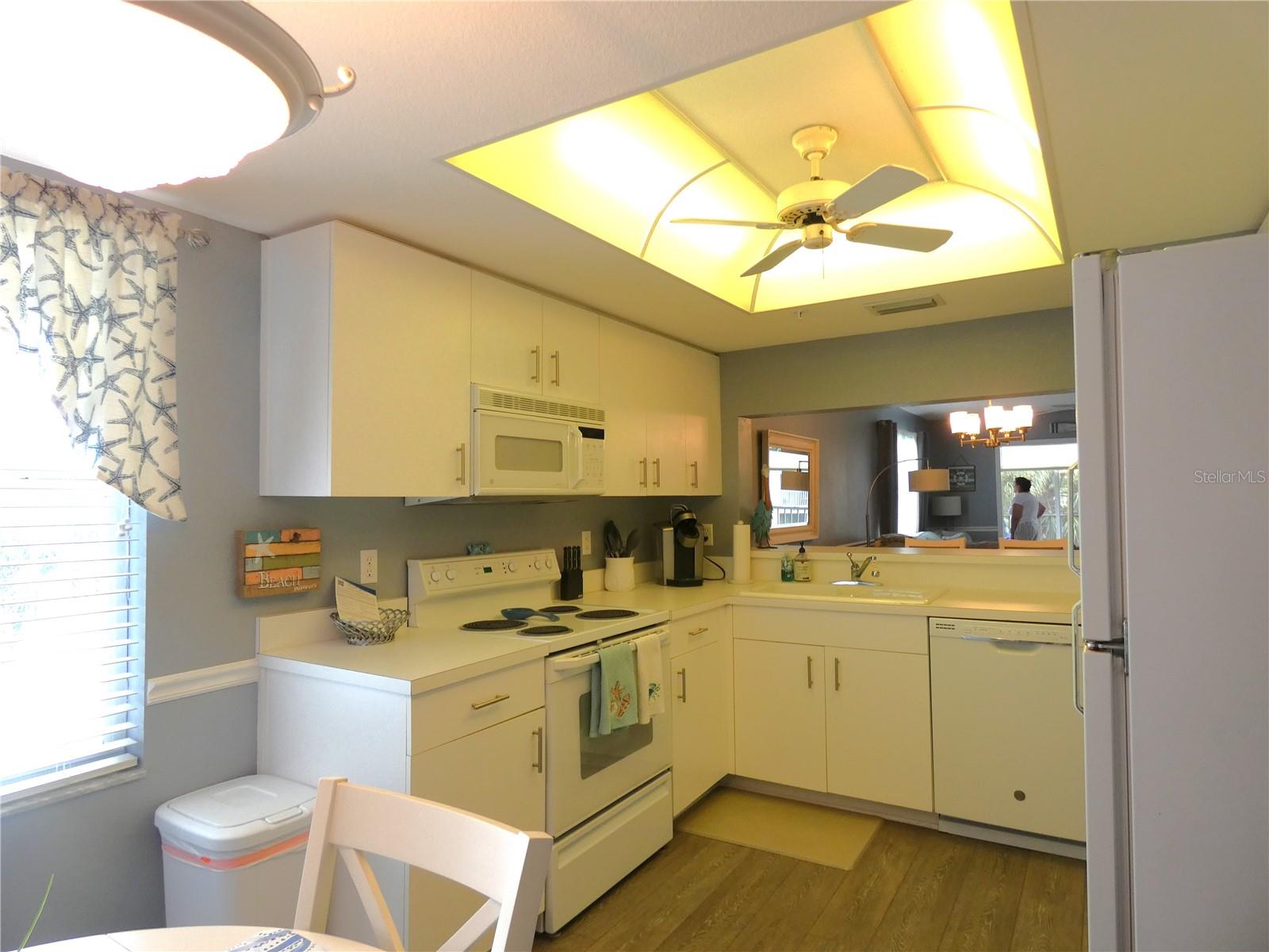 9320 CLUBSIDE CIR #2208 — photo 5
