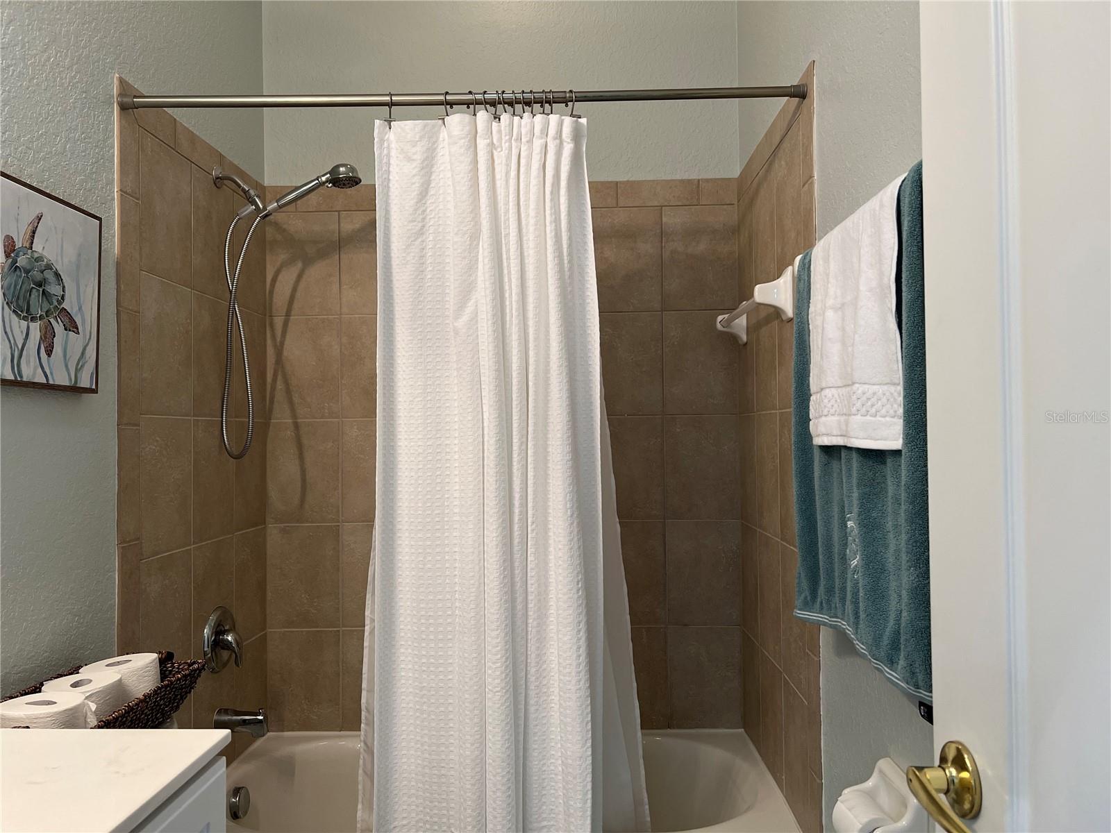 3653 LAKEWOOD BLVD — photo 25