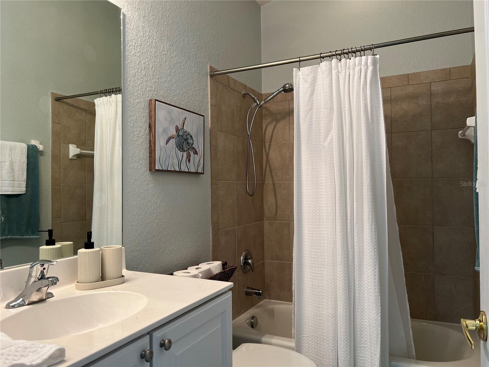 3653 LAKEWOOD BLVD — photo 24
