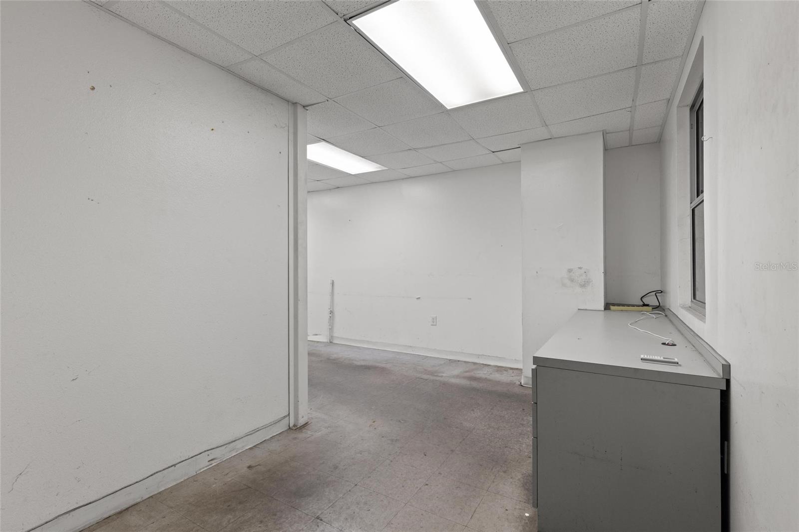 1500 L AND R INDUSTRIAL BLVD #Bldg. D — photo 22