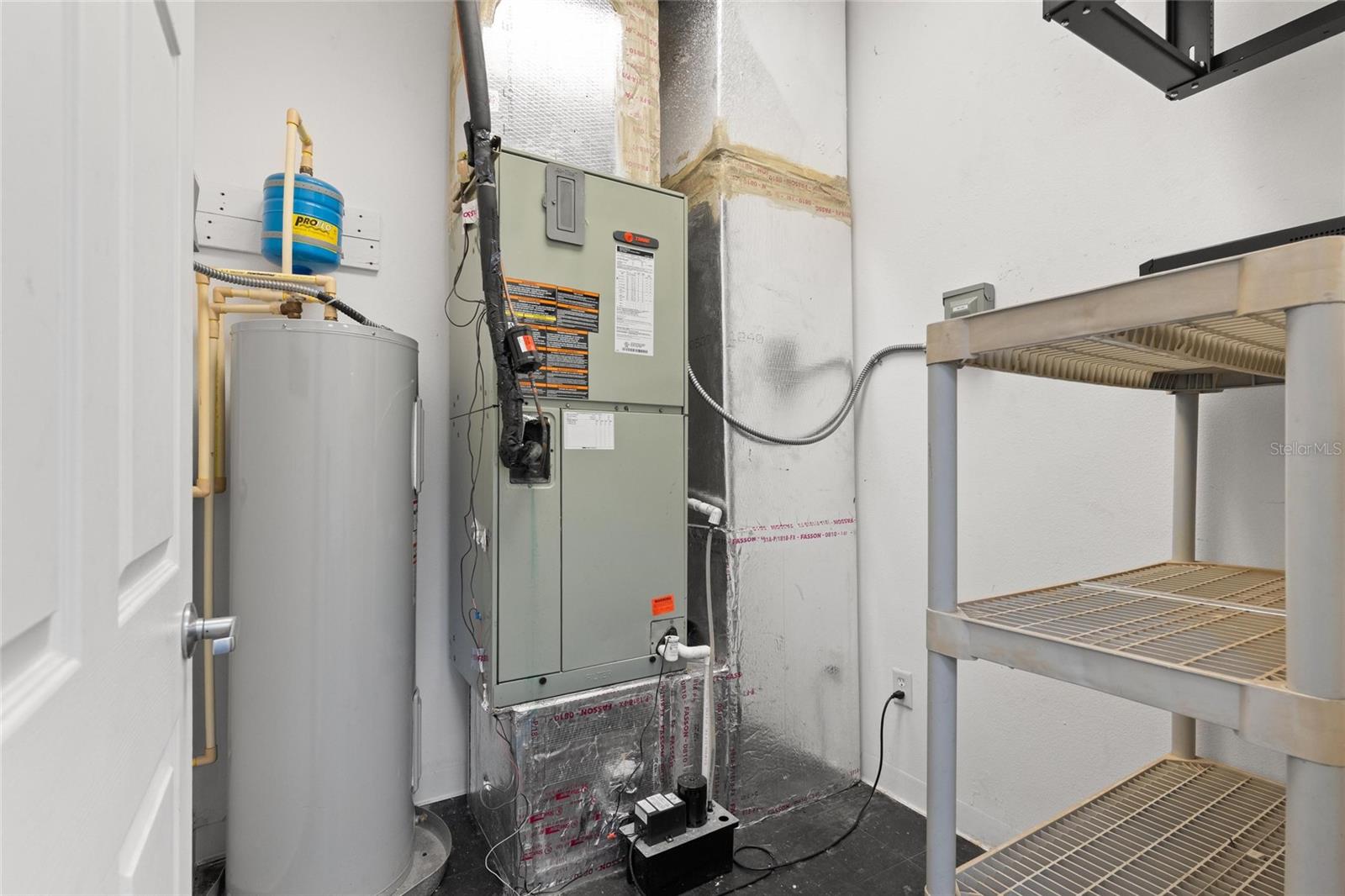 1500 L AND R INDUSTRIAL BLVD #Bldg. D — photo 31
