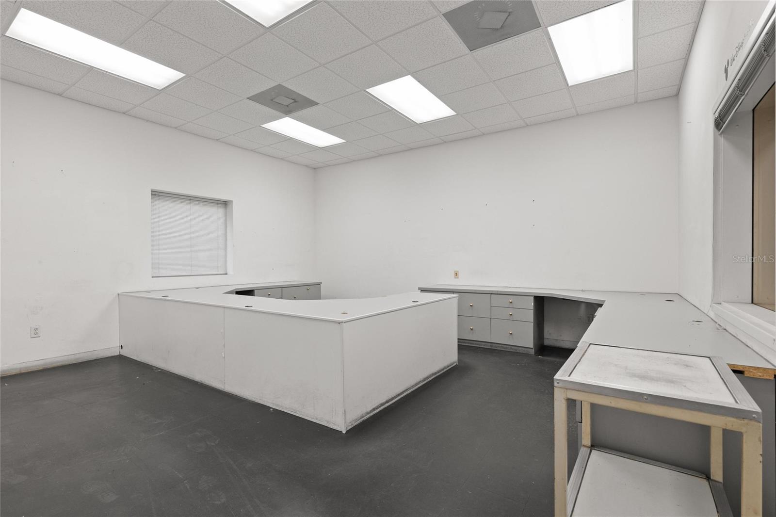 1500 L AND R INDUSTRIAL BLVD #Bldg. D — photo 19
