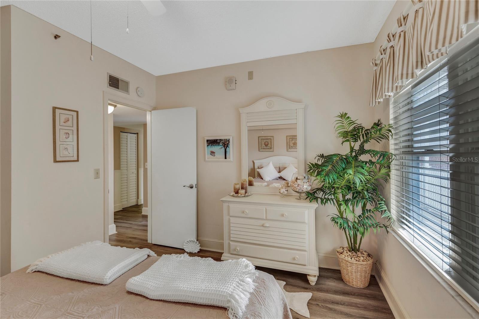 1582 GULF BLVD #1506 — photo 23