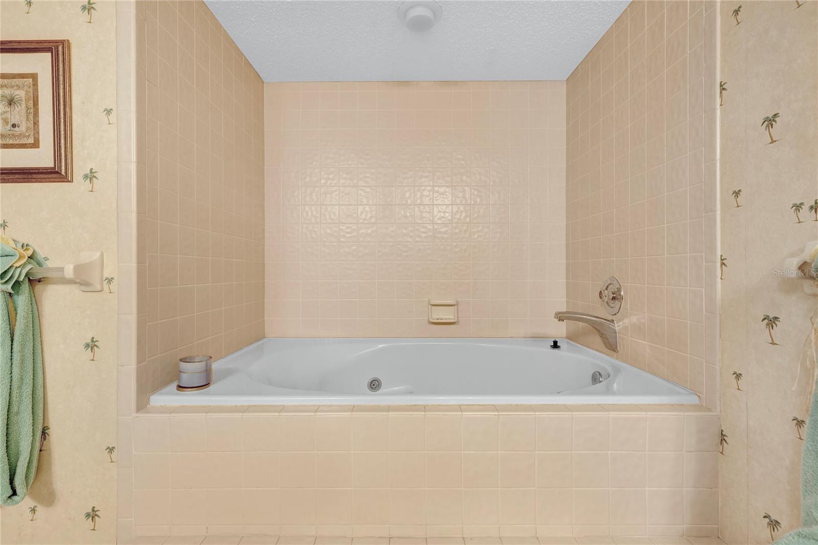 1582 GULF BLVD #1506 — photo 27