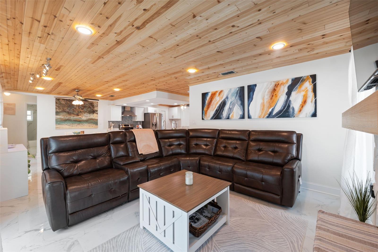 7711 HATTERAS DR — photo 26