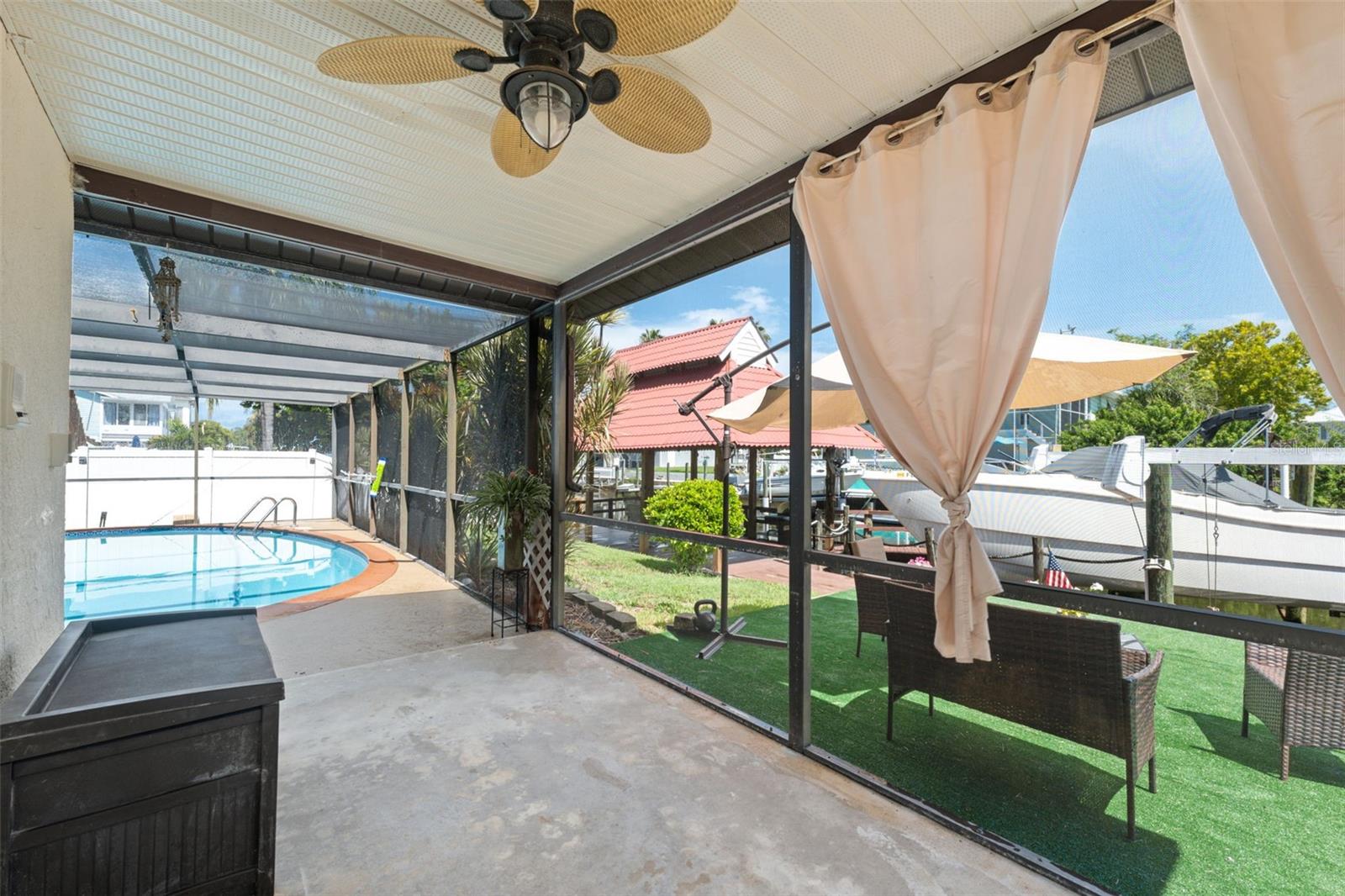 7711 HATTERAS DR — photo 14