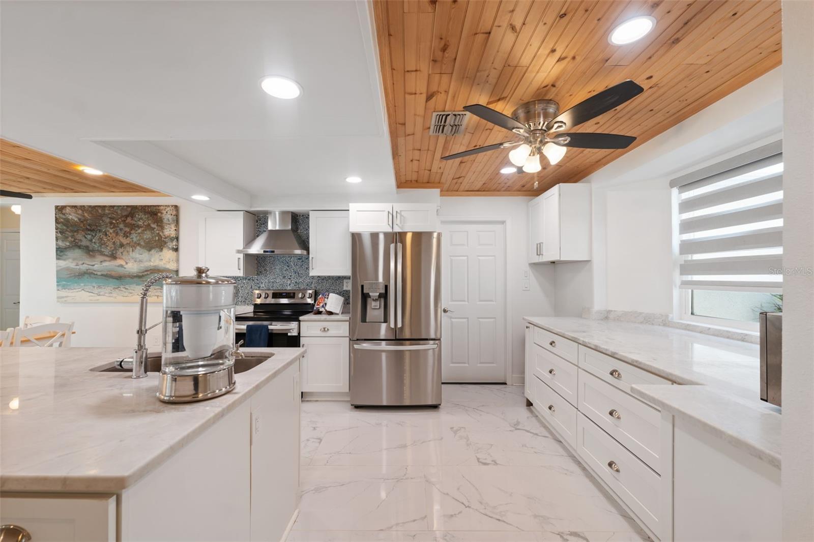 7711 HATTERAS DR — photo 32