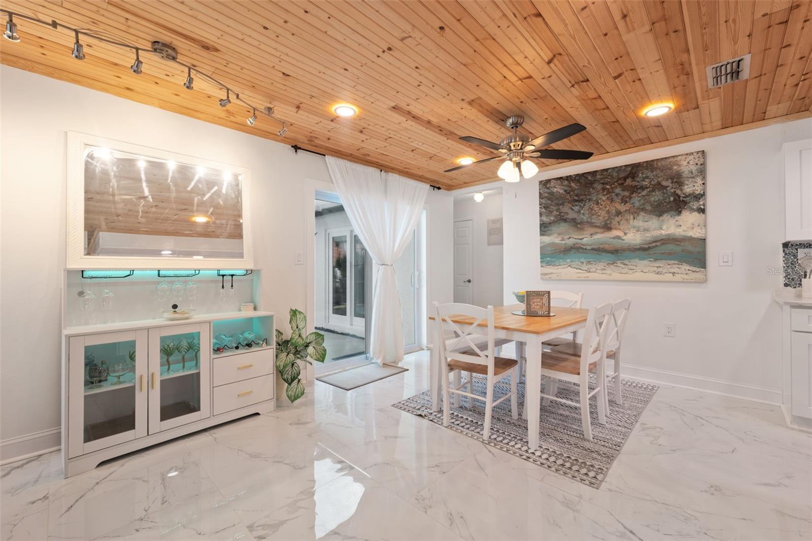 7711 HATTERAS DR — photo 28