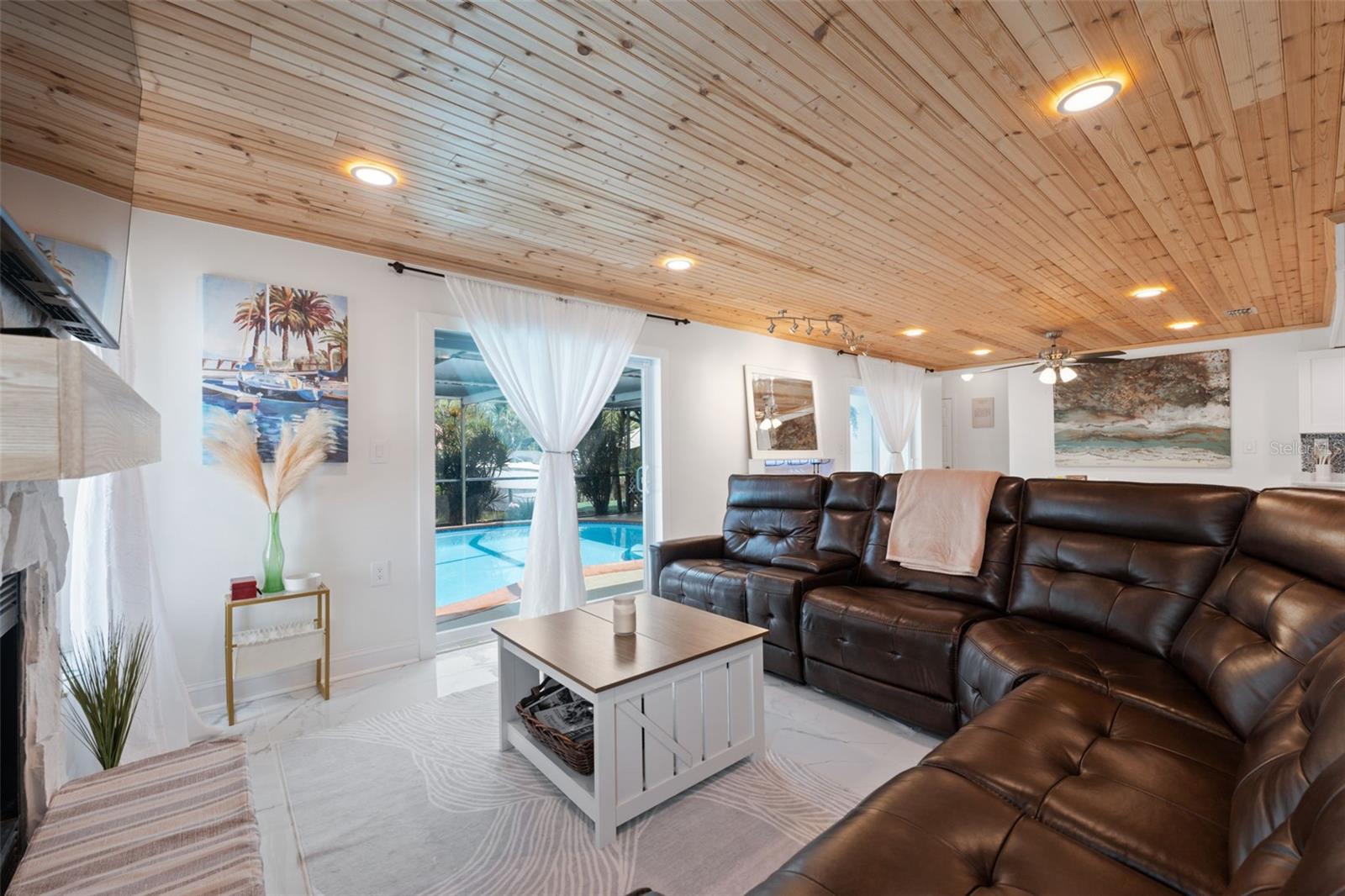 7711 HATTERAS DR — photo 25