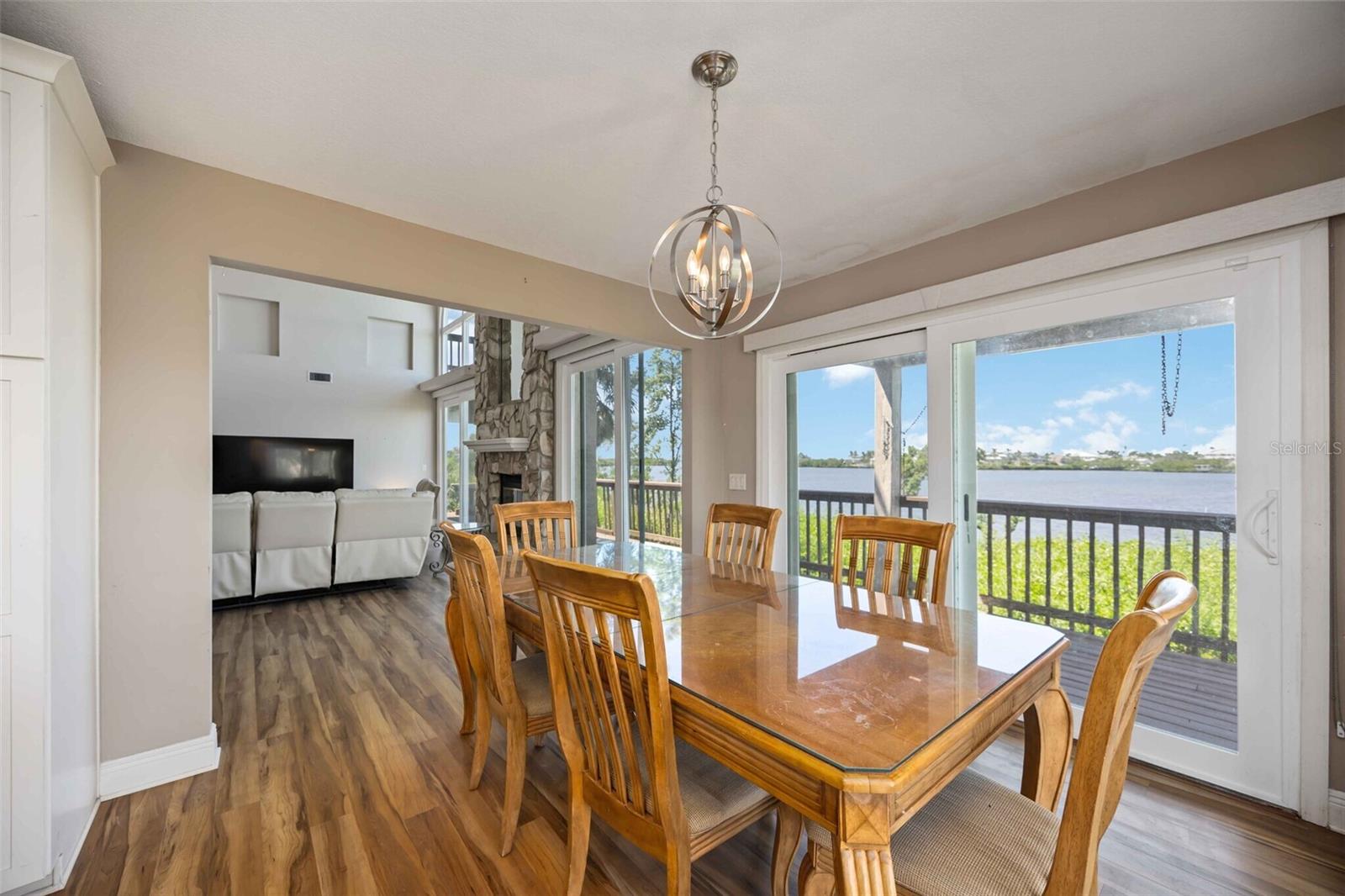 1460 BAYSHORE DR — photo 9