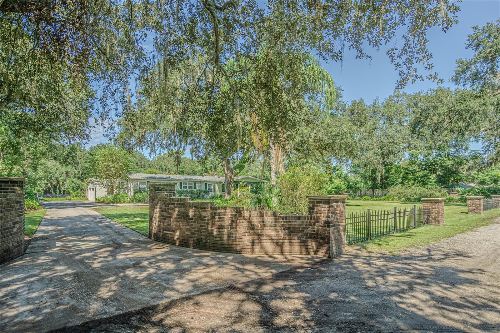 3349 OAKWOOD DR — photo 31