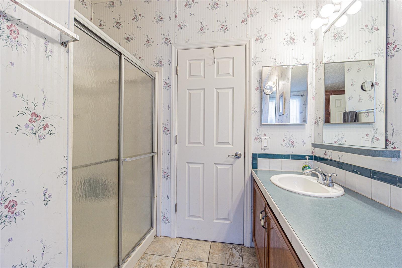 3349 OAKWOOD DR — photo 43
