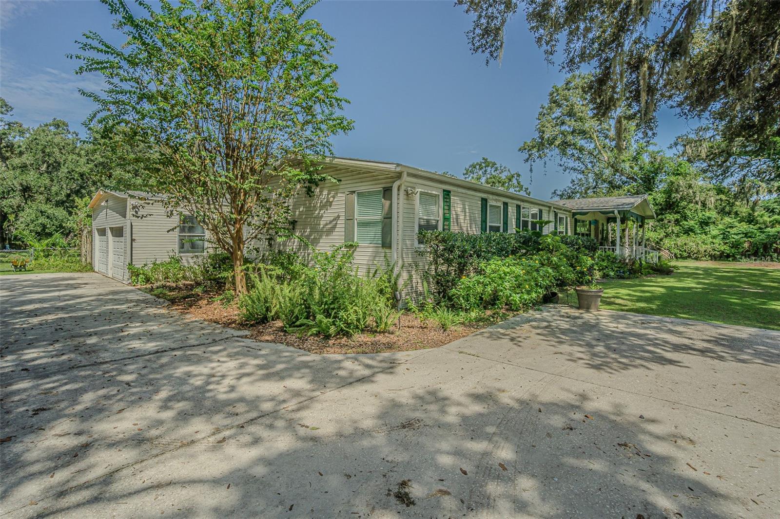 3349 OAKWOOD DR — photo 26
