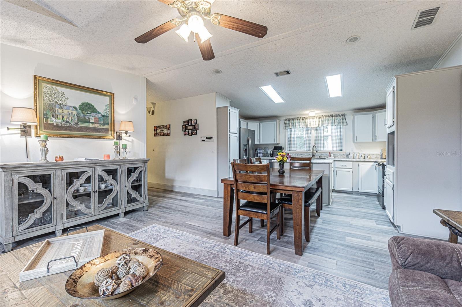 3349 OAKWOOD DR — photo 14
