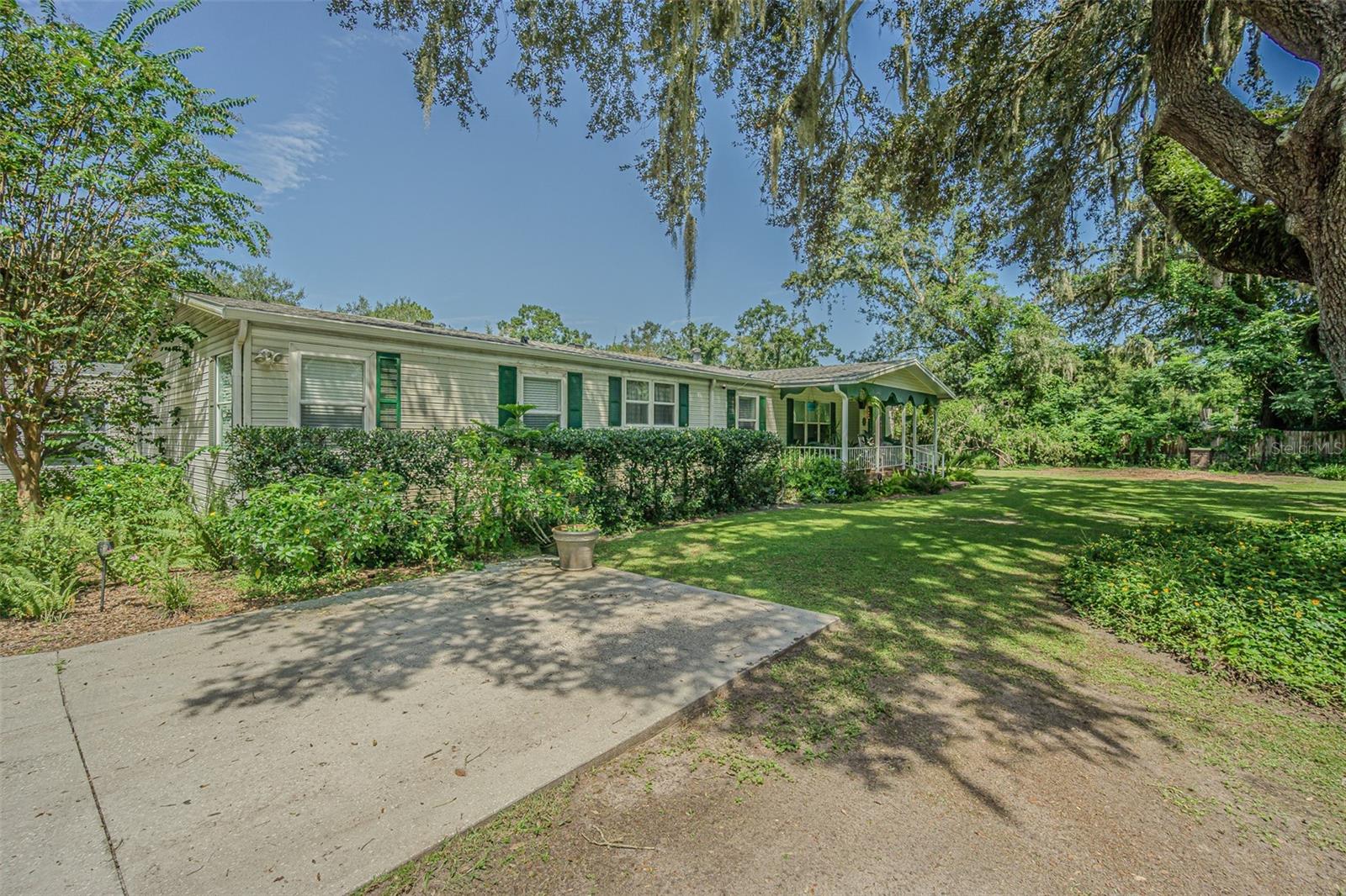 3349 OAKWOOD DR — photo 16