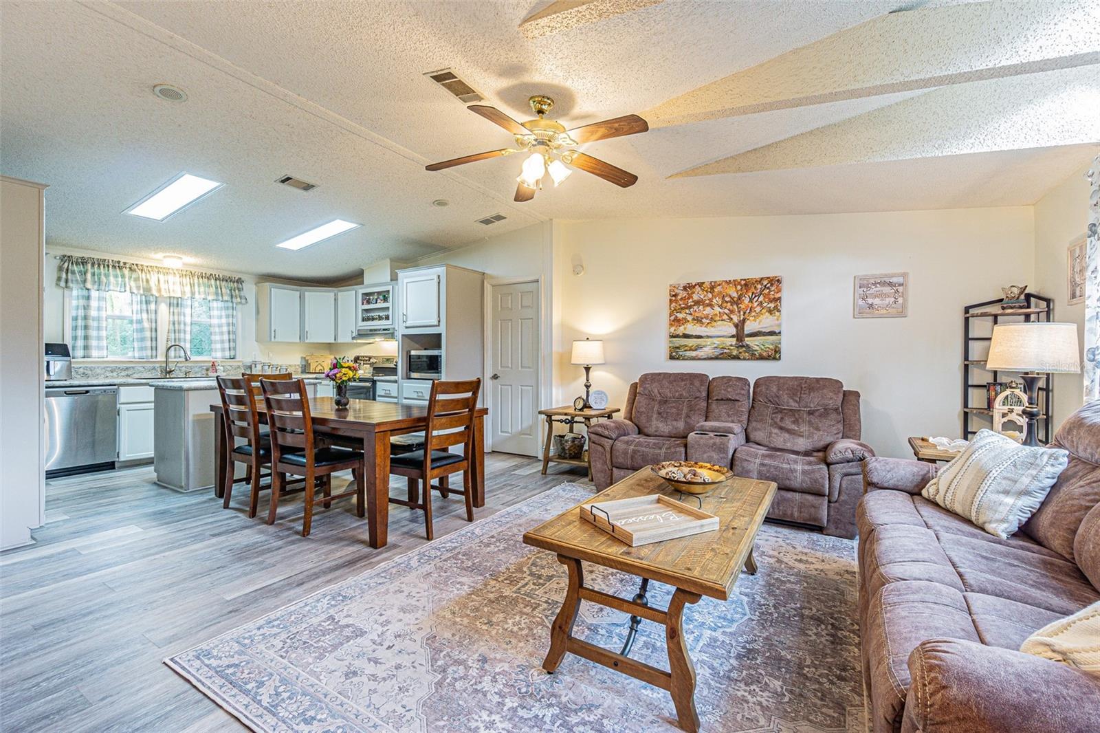 3349 OAKWOOD DR — photo 19