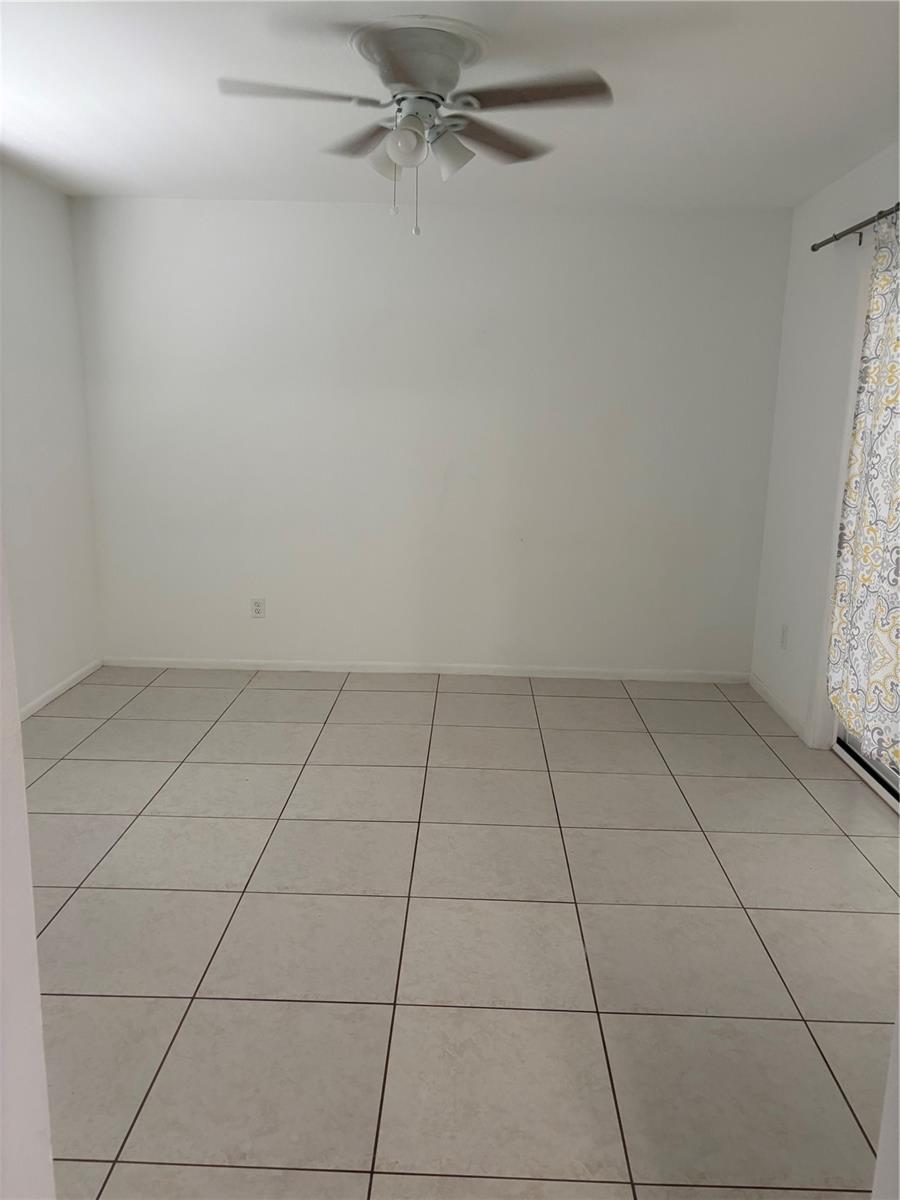 6418 W PARIS ST — photo 26