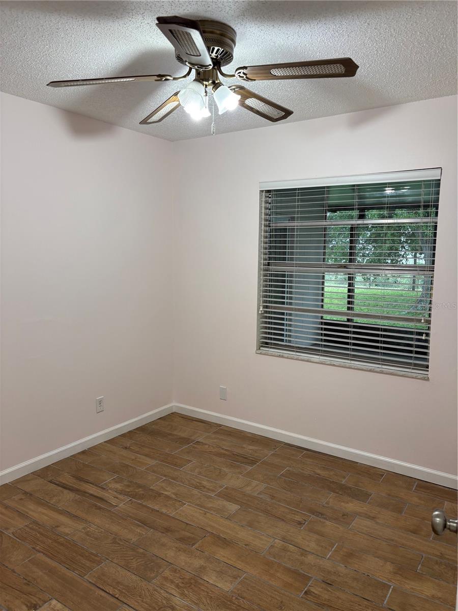 6418 W PARIS ST — photo 17
