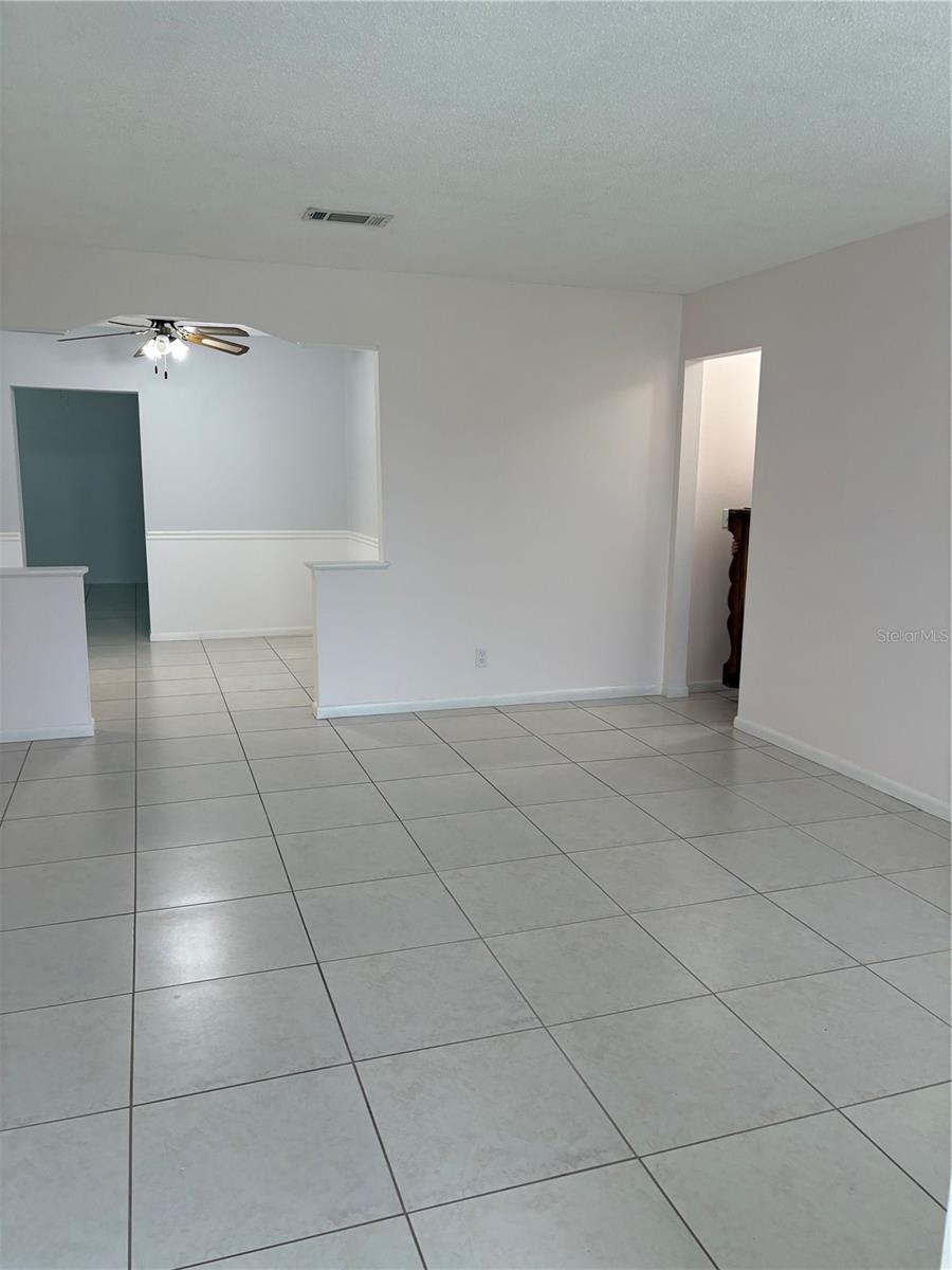 6418 W PARIS ST — photo 28