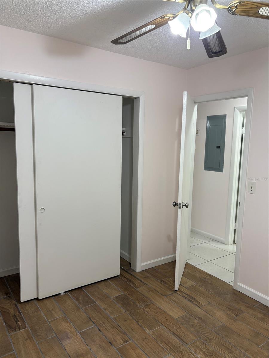 6418 W PARIS ST — photo 18