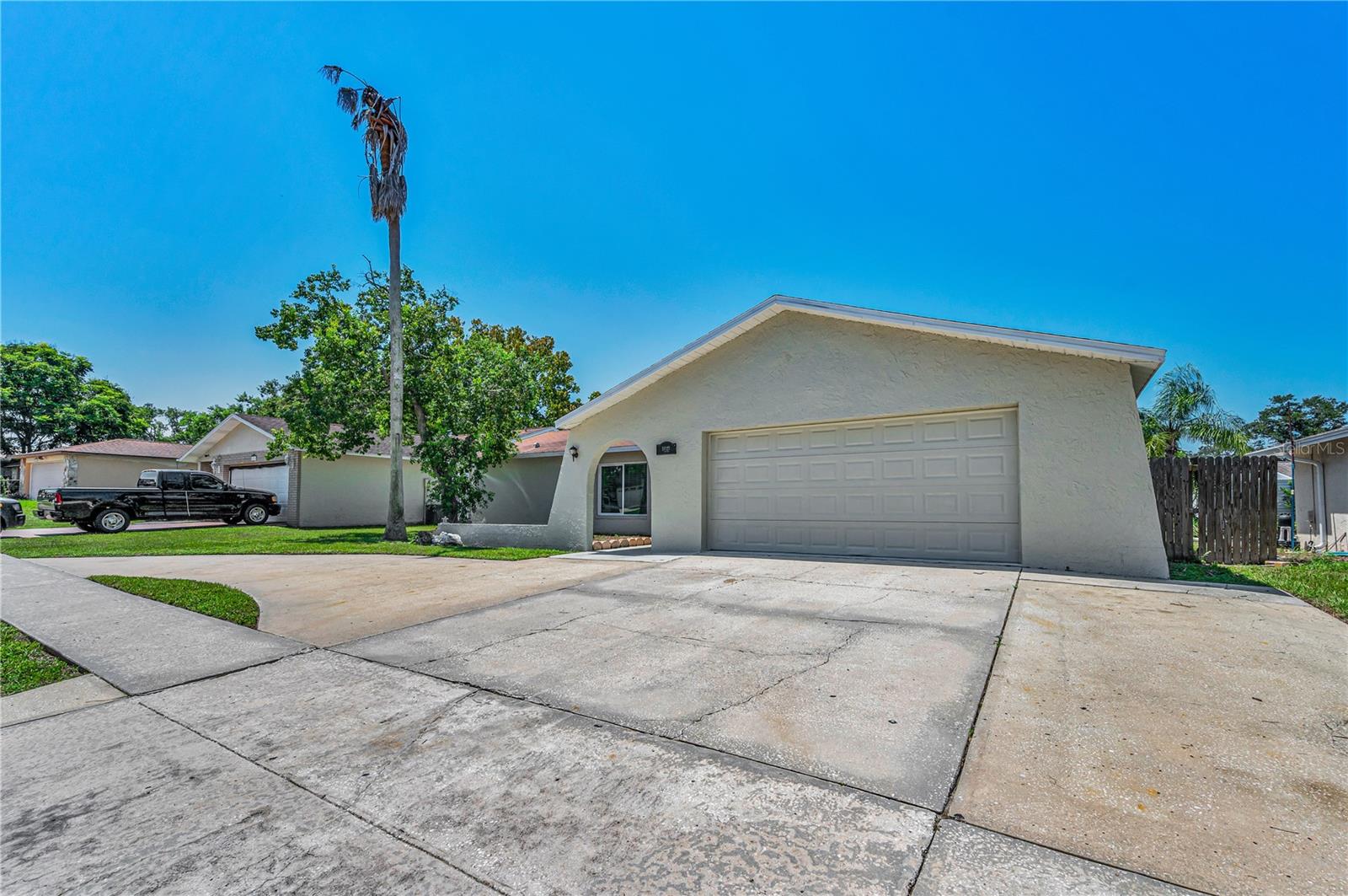 11121 PEPPERTREE LN — photo 6